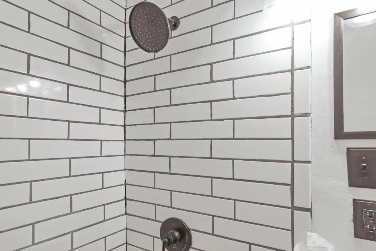 Housepitality - The City Gateway Columbus Apartment