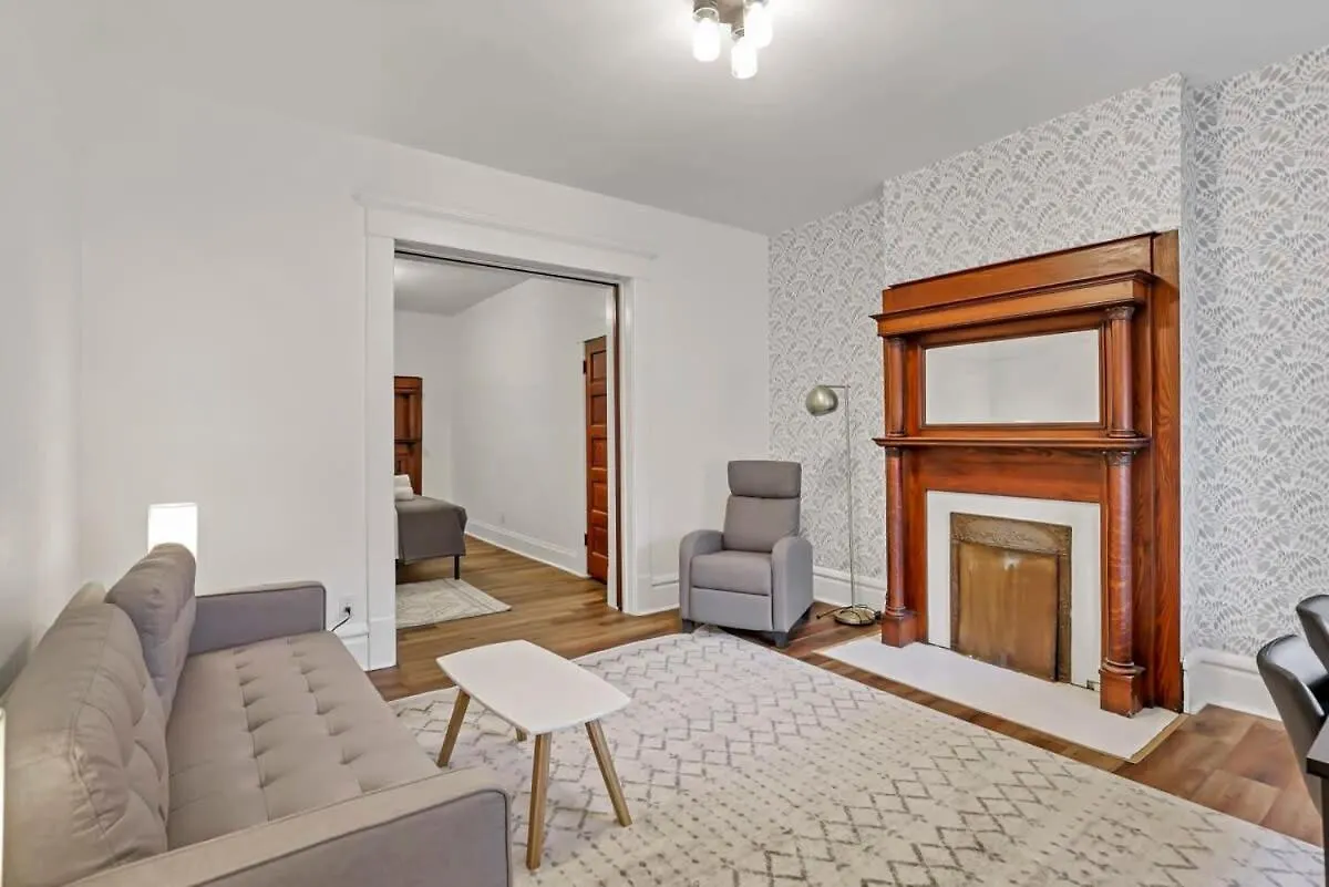 Housepitality - The City Gateway Columbus Apartment