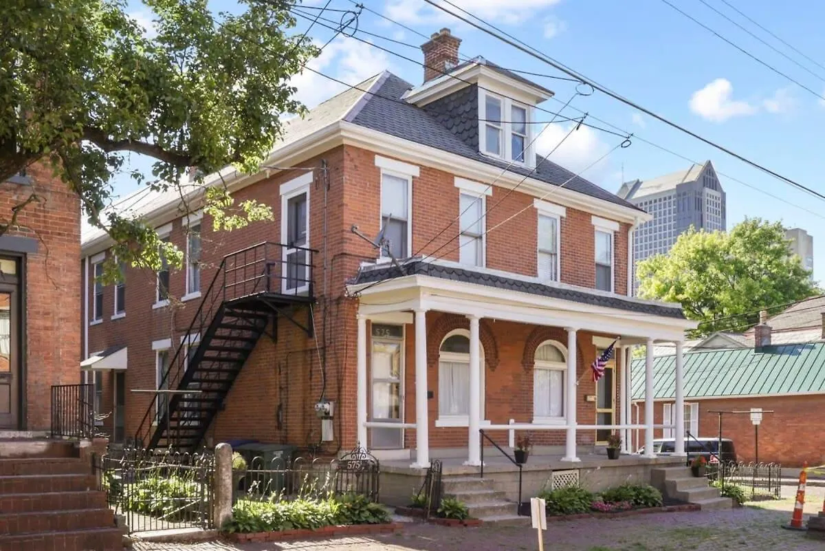 Housepitality - The City Gateway Columbus